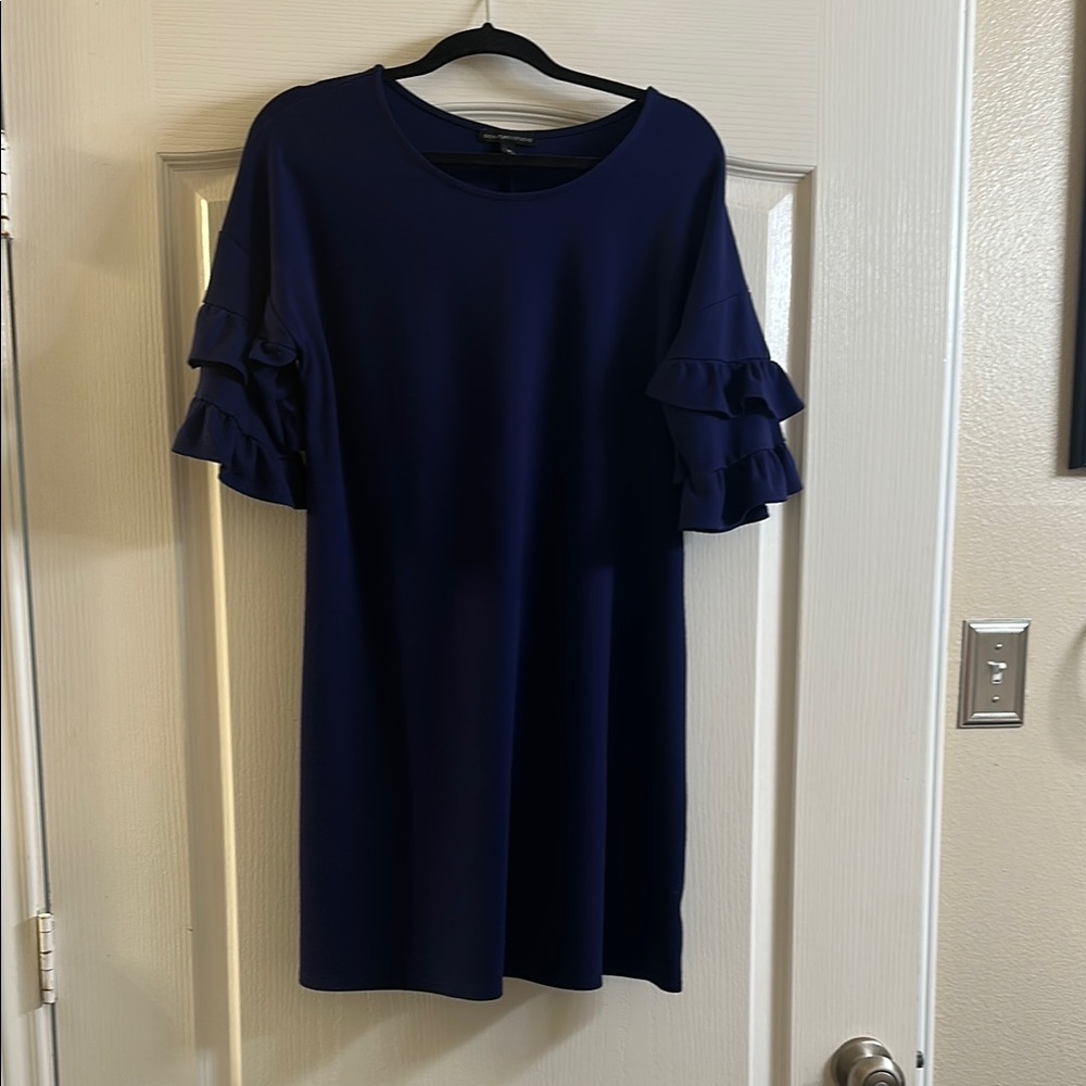 Chic Navy Ruffle Sleeve Dress